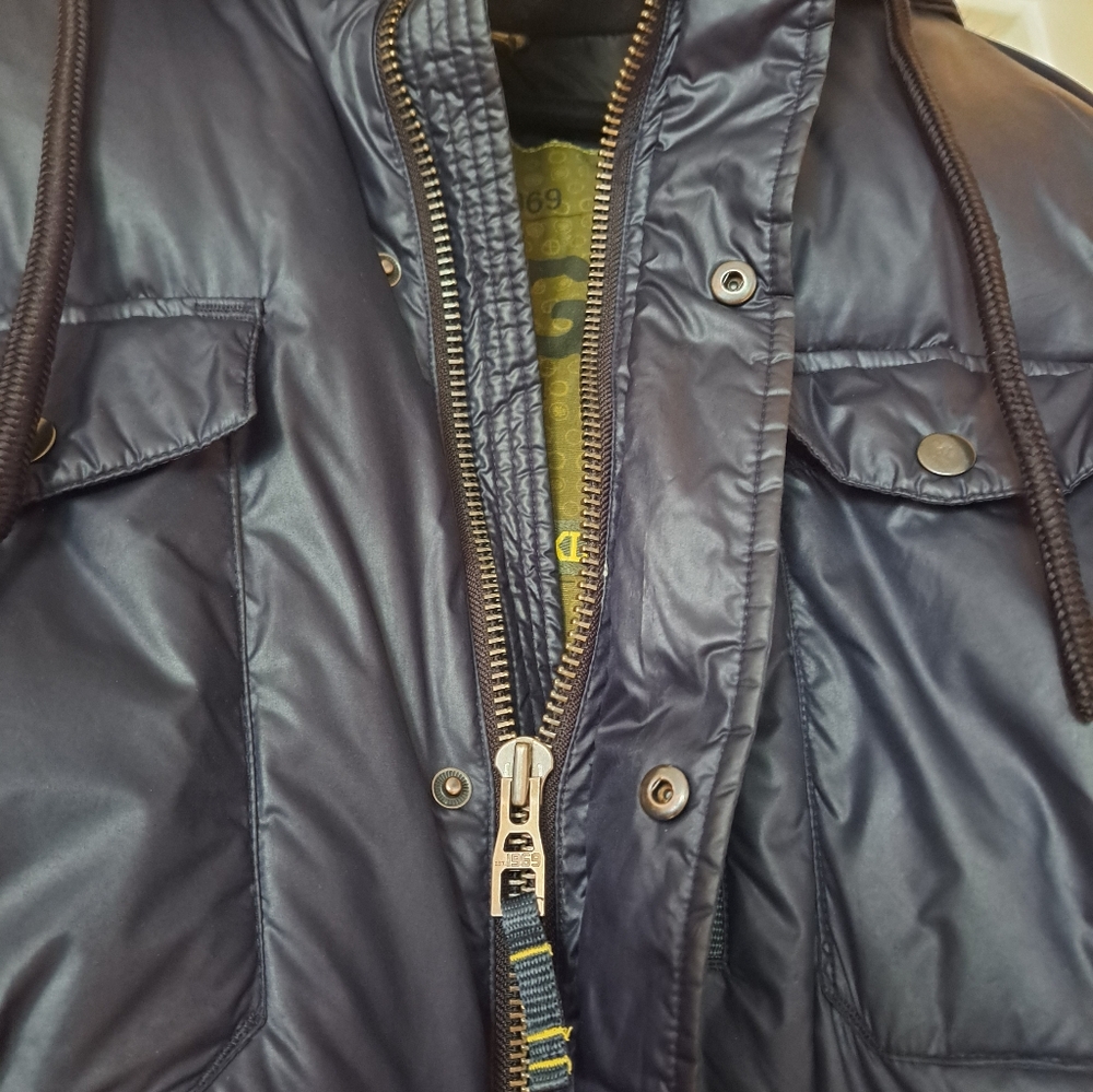 GAP jacket Navy Puffer Parka with Fur Trim. - Picture 4 of 15